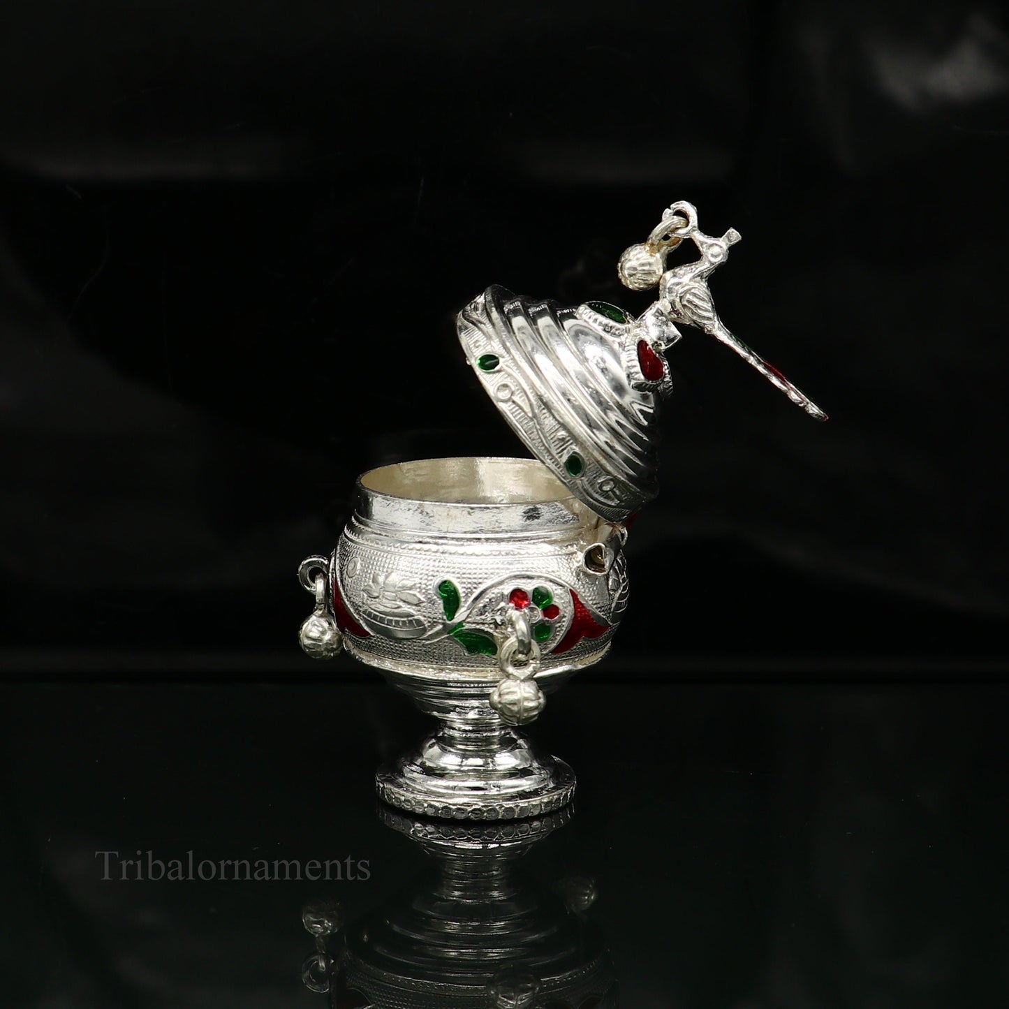 925 sterling silver handmade enamel design vintage trinket box Krishna Prasadam serving box , brides accessories, kumkum sindur box stb158 - TRIBAL ORNAMENTS