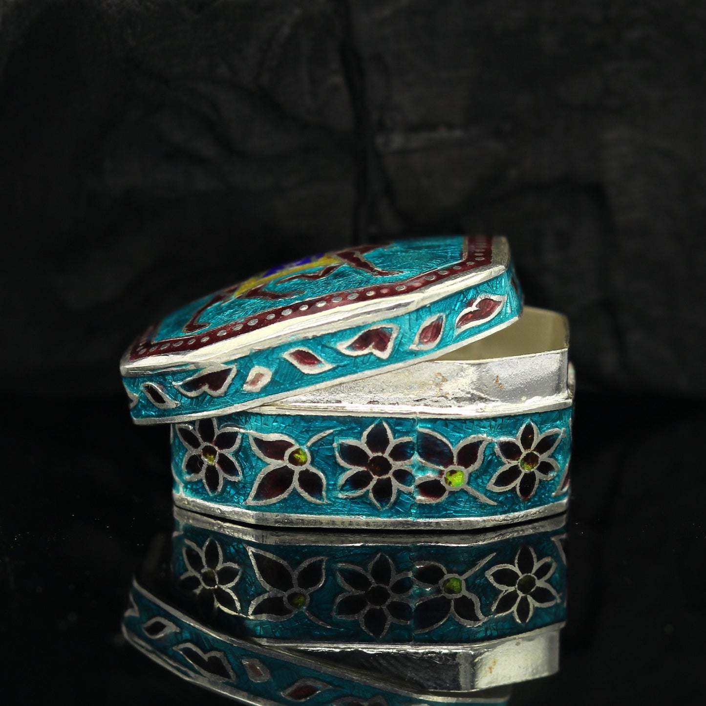 925 sterling silver handmade enamel work trinket box, pills casket box, silver utensils arts article, brides gifts, jewelry box stb41 - TRIBAL ORNAMENTS