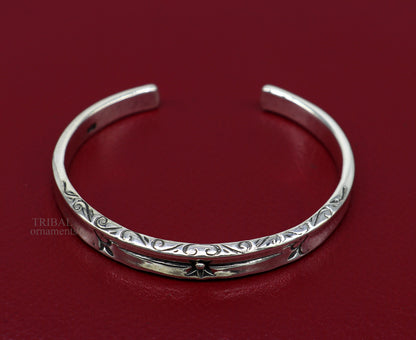 925 sterling silver vintage cuff bangle bracelet by TRIBAL ORNAMENTS, featuring a stylish unisex design with intricate handcrafted details.