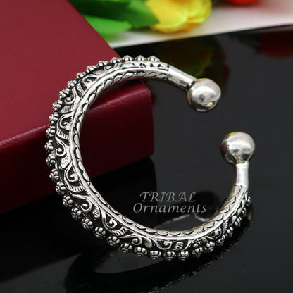 Sterling silver handmade bangle bracelet with chitai work, pearls, and tribal design, unisex and customizable by Tribal Ornaments.