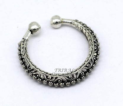 Sterling silver handmade tribal bangle bracelet with chitai work and pearls, unisex customized jewelry by Tribal Ornaments.