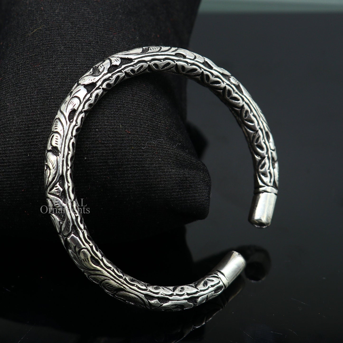 Sterling silver tribal bangle cuff with intricate chitai work, unisex handmade tribal jewelry by TRIBAL ORNAMENTS.