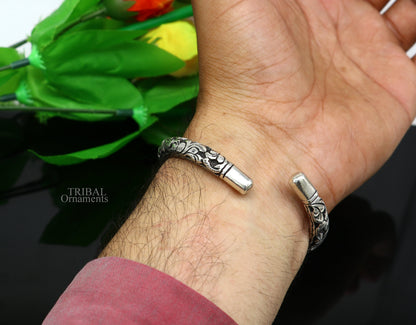Unisex 925 Sterling silver tribal bangle with intricate chitai work, customizable design, handmade tribal jewelry by TRIBAL ORNAMENTS.