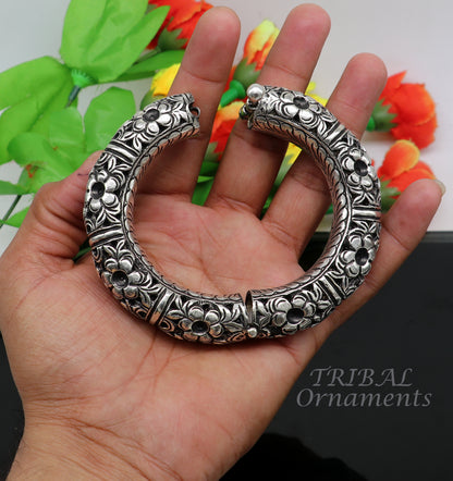 Sterling silver handmade floral vintage bangle bracelet with traditional wedding jewelry design by TRIBAL ORNAMENTS.