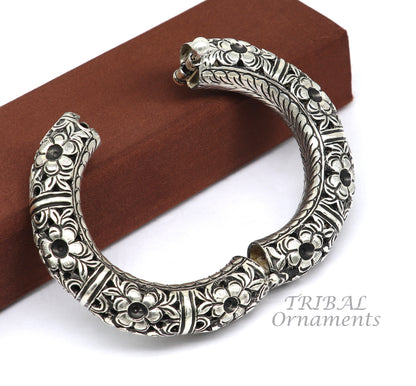 Sterling silver handmade floral vintage bangle bracelet with intricate flower work, ideal for traditional wedding jewelry by Tribal Ornaments.