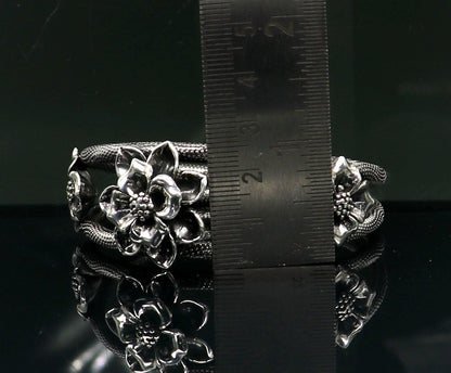 Sterling silver handmade floral bangle bracelet with vintage design, traditional wedding jewelry by TRIBAL ORNAMENTS.