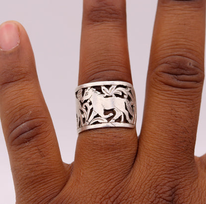 Unisex 925 sterling silver handmade ring featuring detailed horse, camel, and elephant designs, adjustable tribal jewelry band.