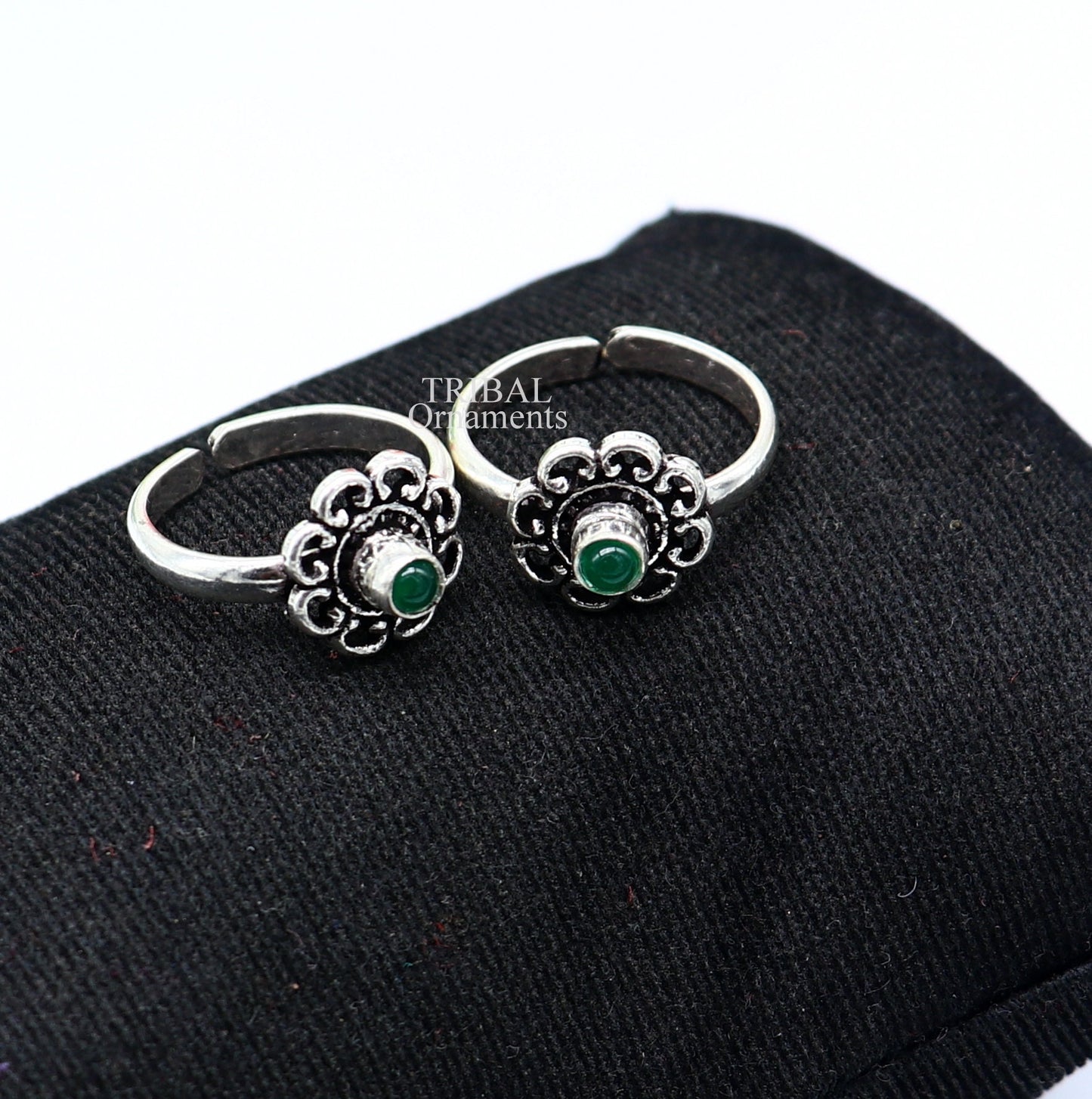 925 sterling silver handmade fabulous tiny toe ring band green stone tribal belly dance vintage style ethnic jewelry from India toer145 - TRIBAL ORNAMENTS