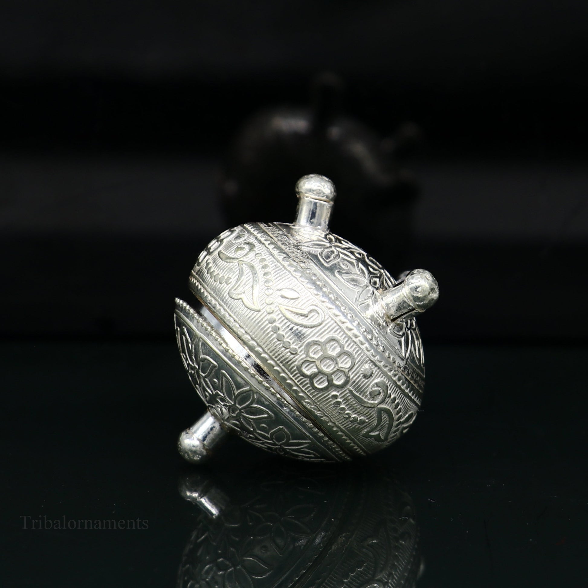 925 Sterling silver handmade fabulous trinket box, solid kumkum box, casket box, sindoor box, enamel work customized gifting box stb144 - TRIBAL ORNAMENTS