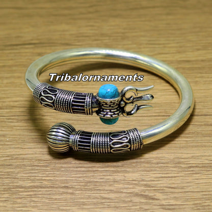 Sterling silver Shiva bangle cuff with turquoise stone from Tribal Ornaments, unisex jewelry, handcrafted and customizable.