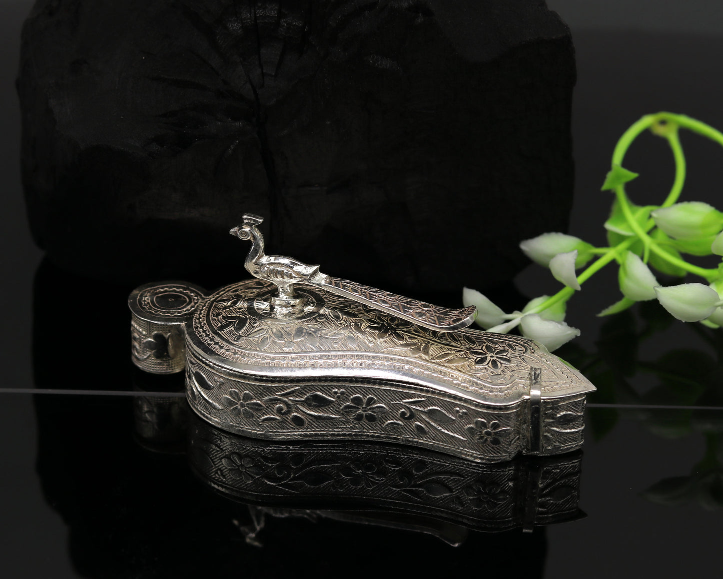 925 sterling silver handmade fabulous unique design peacock trinket box, brides gift, casket box, silver article, silver utensils su65 - TRIBAL ORNAMENTS