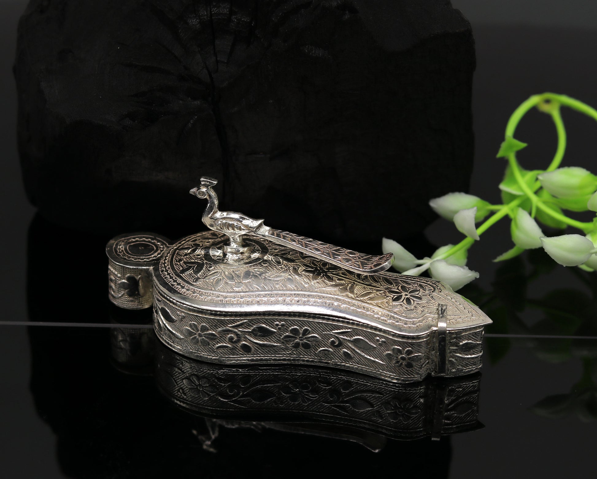 925 sterling silver handmade fabulous unique design peacock trinket box, brides gift, casket box, silver article, silver utensils su65 - TRIBAL ORNAMENTS