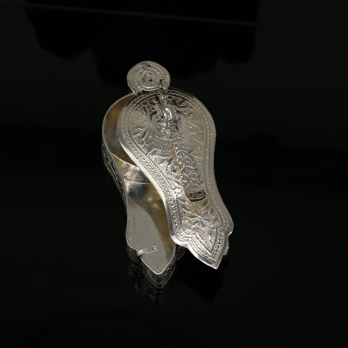 925 sterling silver handmade fabulous unique design peacock trinket box, brides gift, casket box, silver article, silver utensils su65 - TRIBAL ORNAMENTS