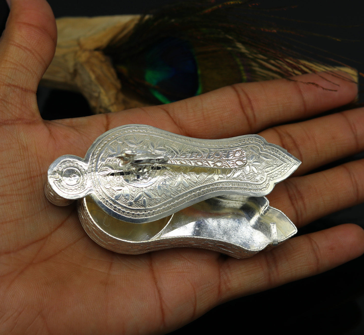 925 sterling silver handmade fabulous unique design peacock trinket box, brides gift, casket box, silver article, silver utensils su65 - TRIBAL ORNAMENTS