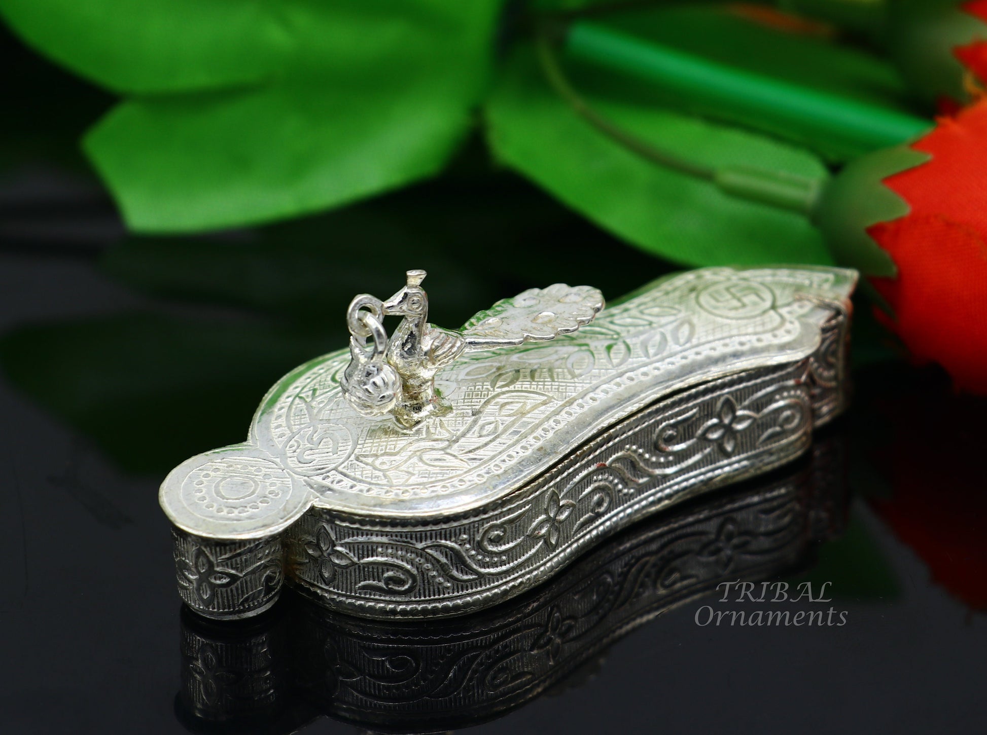 925 sterling silver handmade peacock design trinket box by TRIBAL ORNAMENTS, perfect for brides or as a decorative casket box.