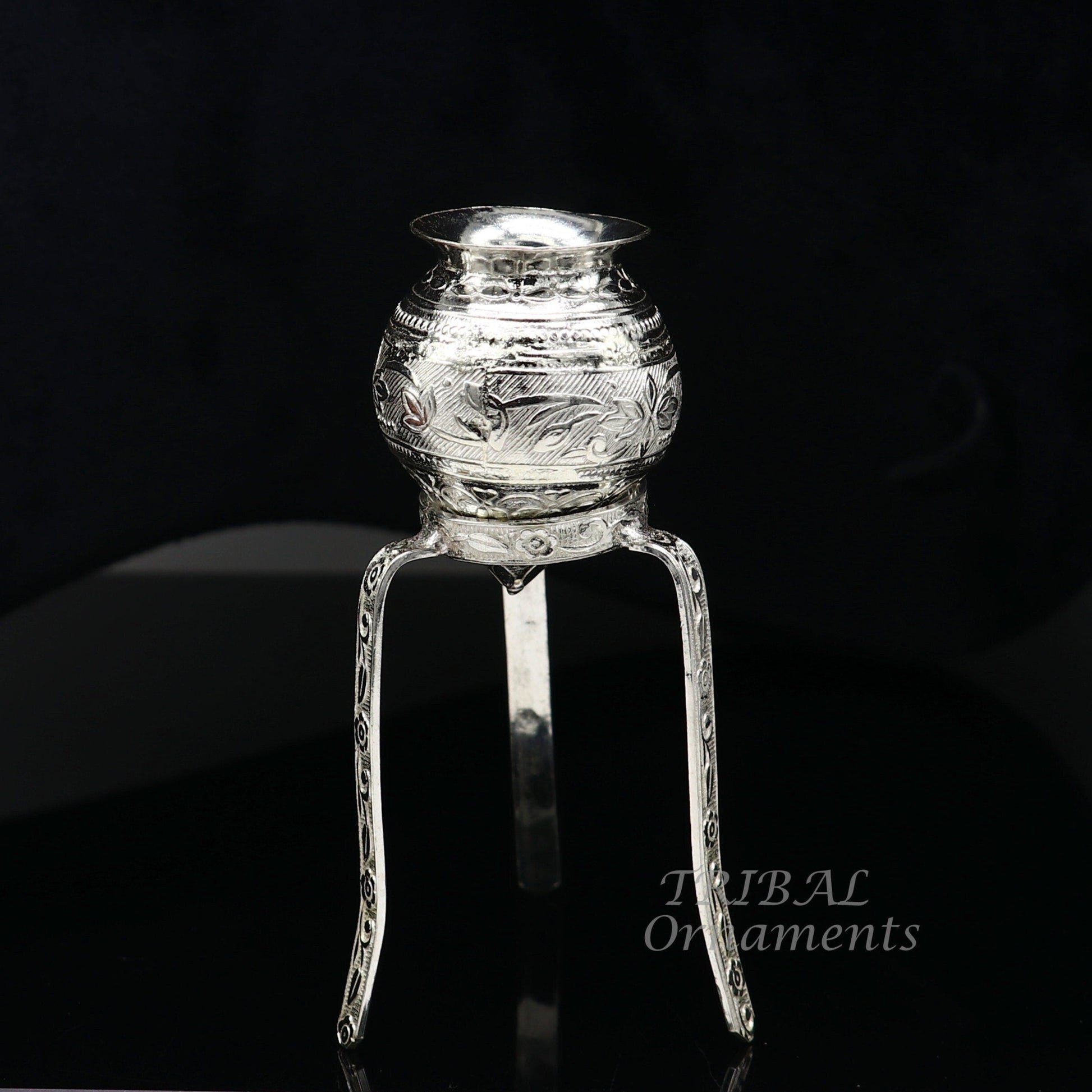 925 sterling silver handmade God shiva lingam water flow pot or puja kalas for Abhishek of lingam, best worshipping article from india su912 - TRIBAL ORNAMENTS