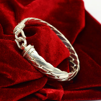 Bright shining 925 sterling silver bangle bracelet, handmade unisex jewelry by Tribal Ornaments, perfect personalized gift accessory.