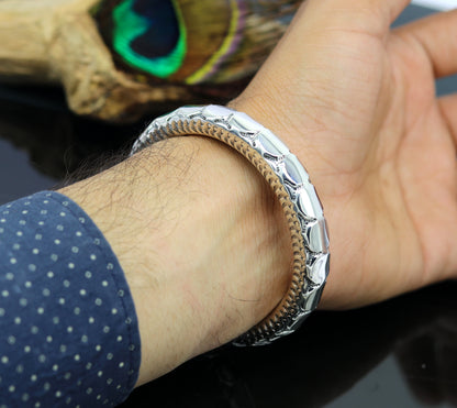 Sterling silver handmade bangle bracelet with vintage antique design, stylish unisex jewelry by TRIBAL ORNAMENTS.