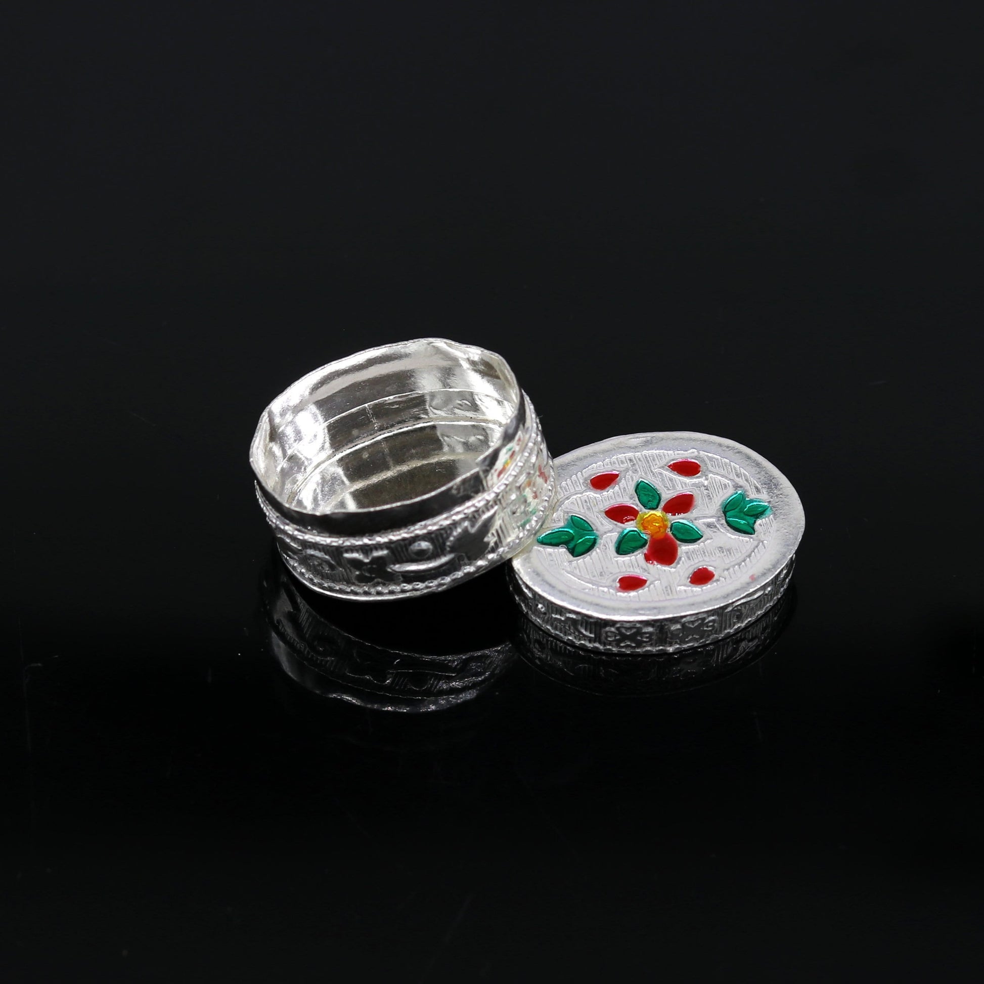 925 sterling silver handmade gorgeous oval shape small trinket box, floral enamel casket box,  gifting container box, silver article stb76 - TRIBAL ORNAMENTS