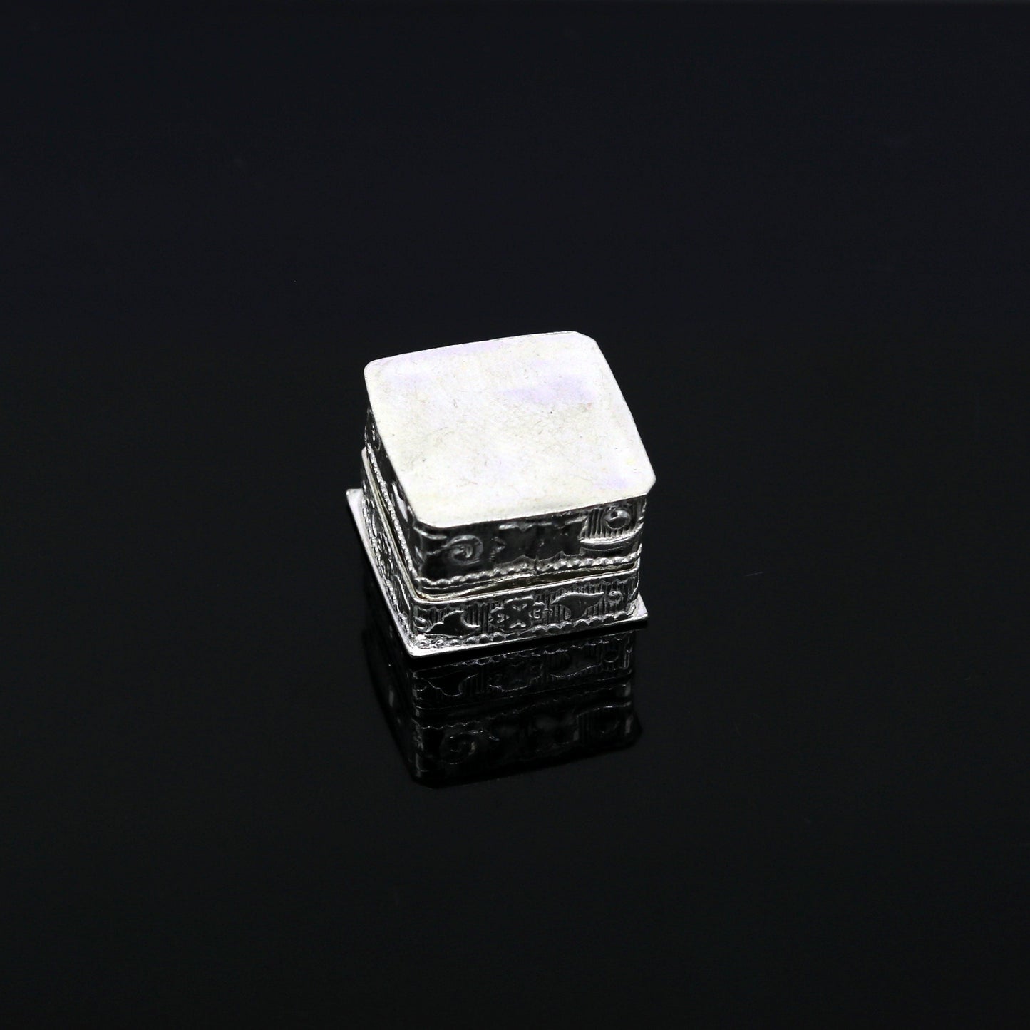 Sterling silver handmade trinket box with floral enamel design, small casket-style jewelry container by TRIBAL ORNAMENTS.