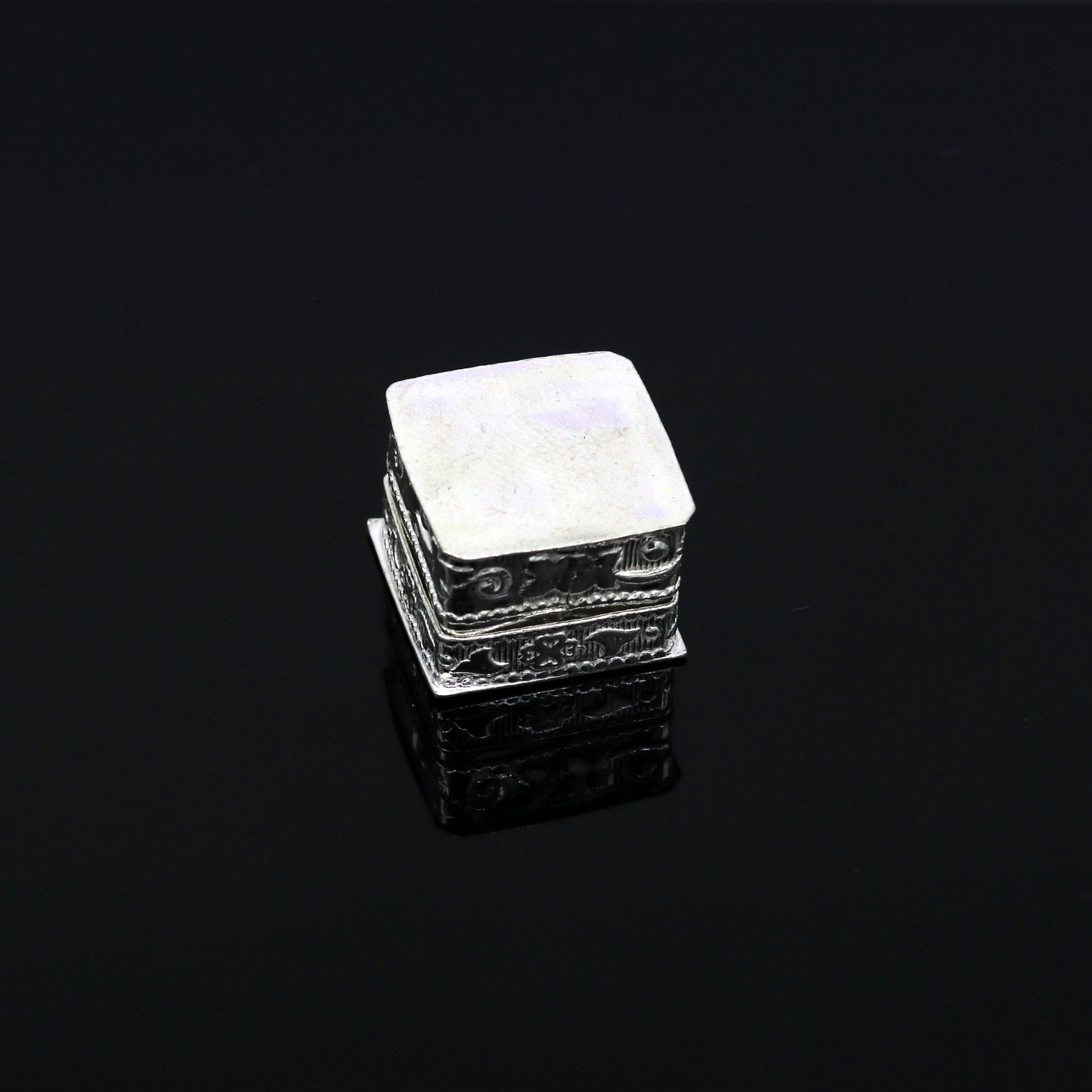 Sterling silver handmade trinket box with floral enamel design, small casket-style jewelry container by TRIBAL ORNAMENTS.