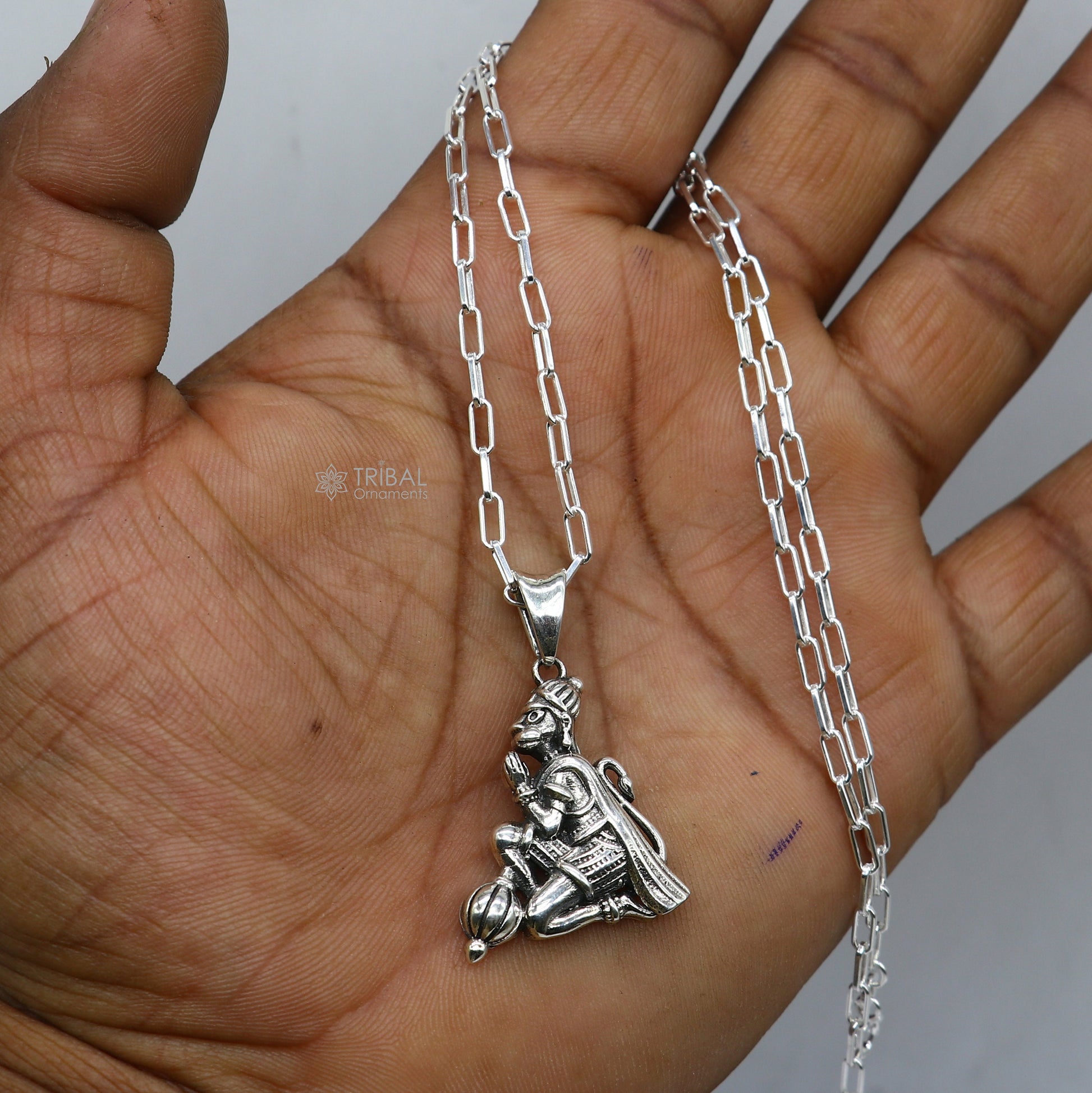 925 silver Lord Hanuman pendant, handmade Hindu jewelry, unisex divine Bajarangbali idol, intricate tribal design, gift-ready jewelry
