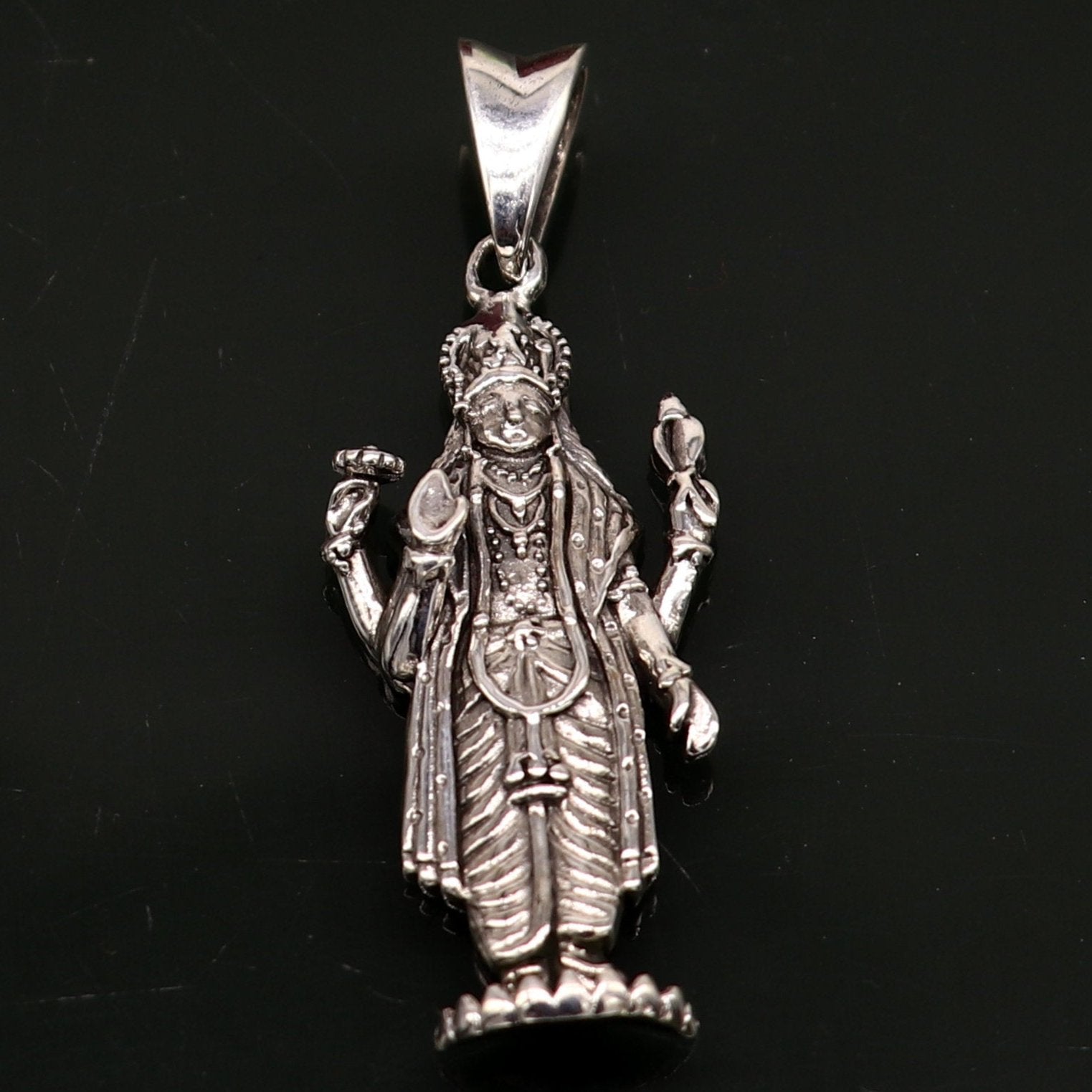 925 sterling silver Vishnu pendant from TRIBAL ORNAMENTS, handmade Hindu deity jewelry, unisex design, perfect for gifting.
