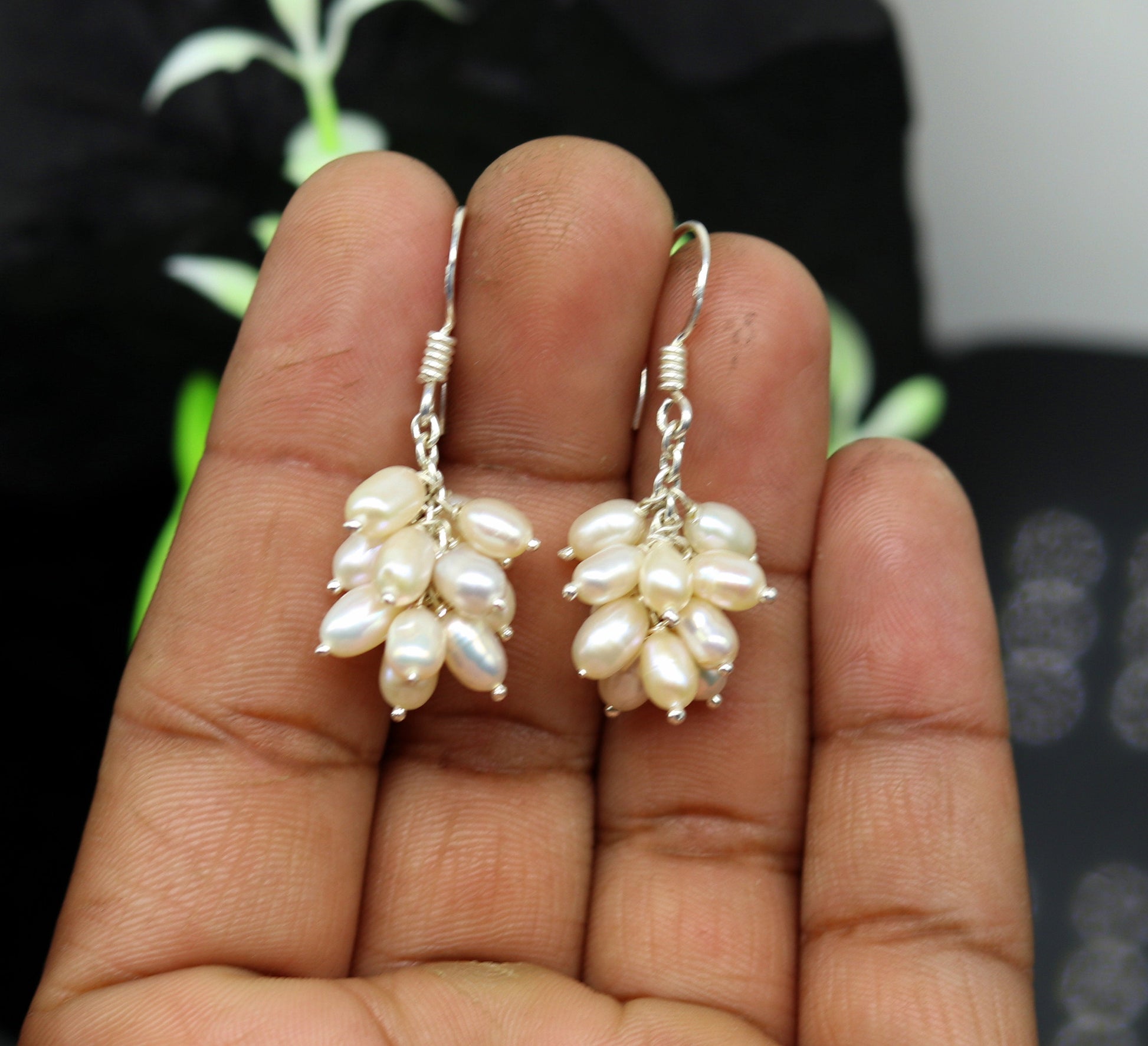 Sterling silver handmade hoop earrings with tiny freshwater pearl, perfect for bridesmaids, by TRIBAL ORNAMENTS.