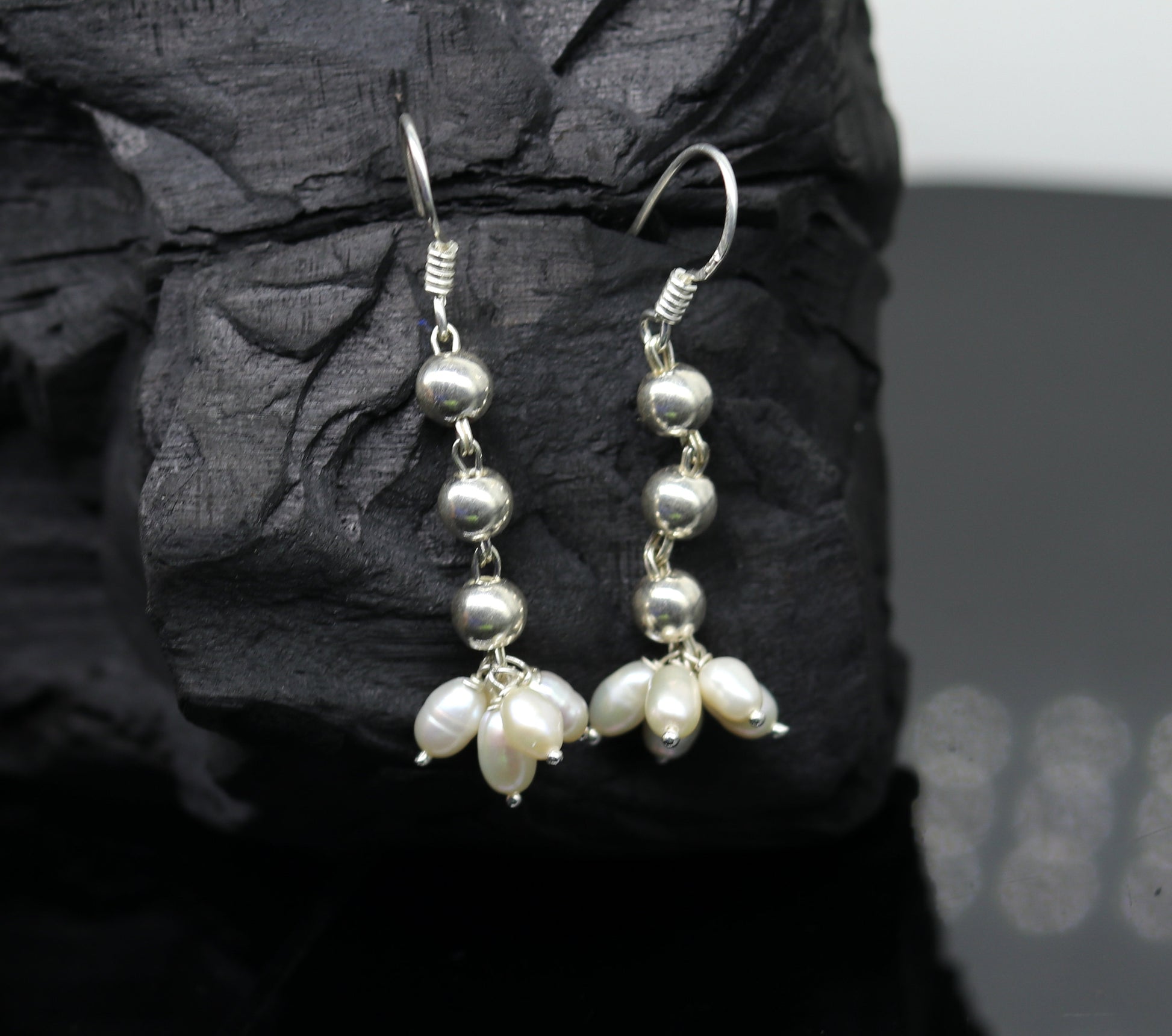 925 sterling silver handmade hoops earring with natural freshwater pearl and dangle design, perfect for bridesmaids.
