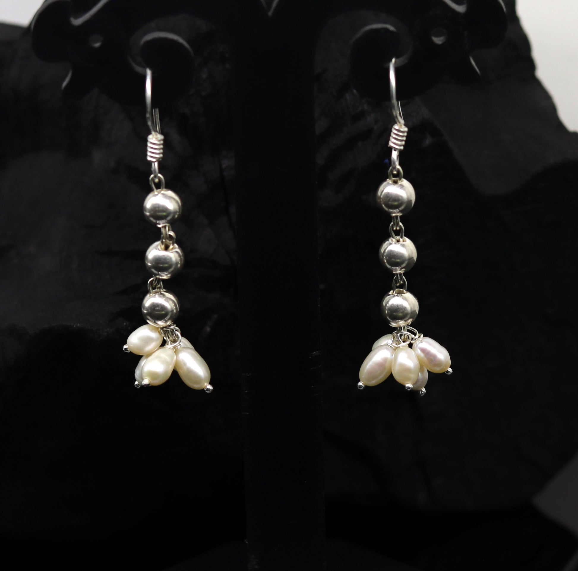 925 sterling silver handmade hoops earring with natural freshwater pearl and dangle design, ideal for bridesmaids.