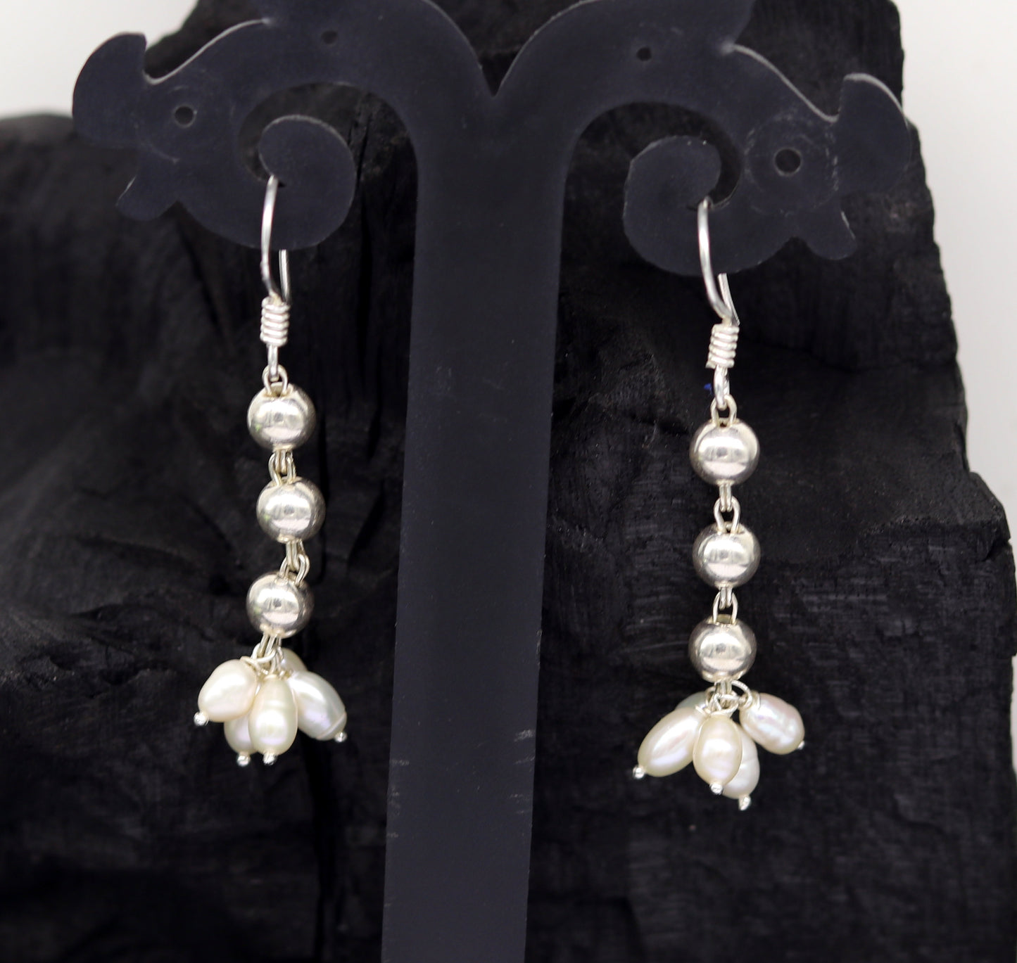 925 sterling silver handmade hoops earring with natural freshwater pearl, dangle design, perfect for bridesmaids from TRIBAL ORNAMENTS