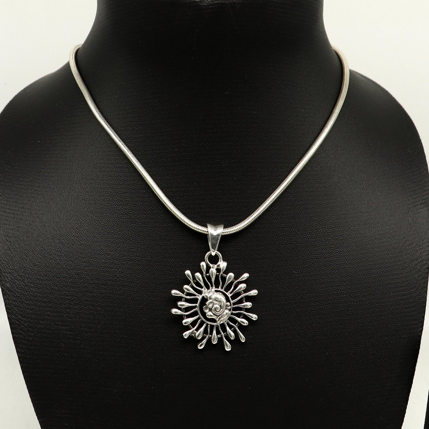 925 sterling silver handmade idol Ganesha floral pendant, amazing stylish unisex pendant locket personalized jewelry tribal jewelry ssp476 - TRIBAL ORNAMENTS