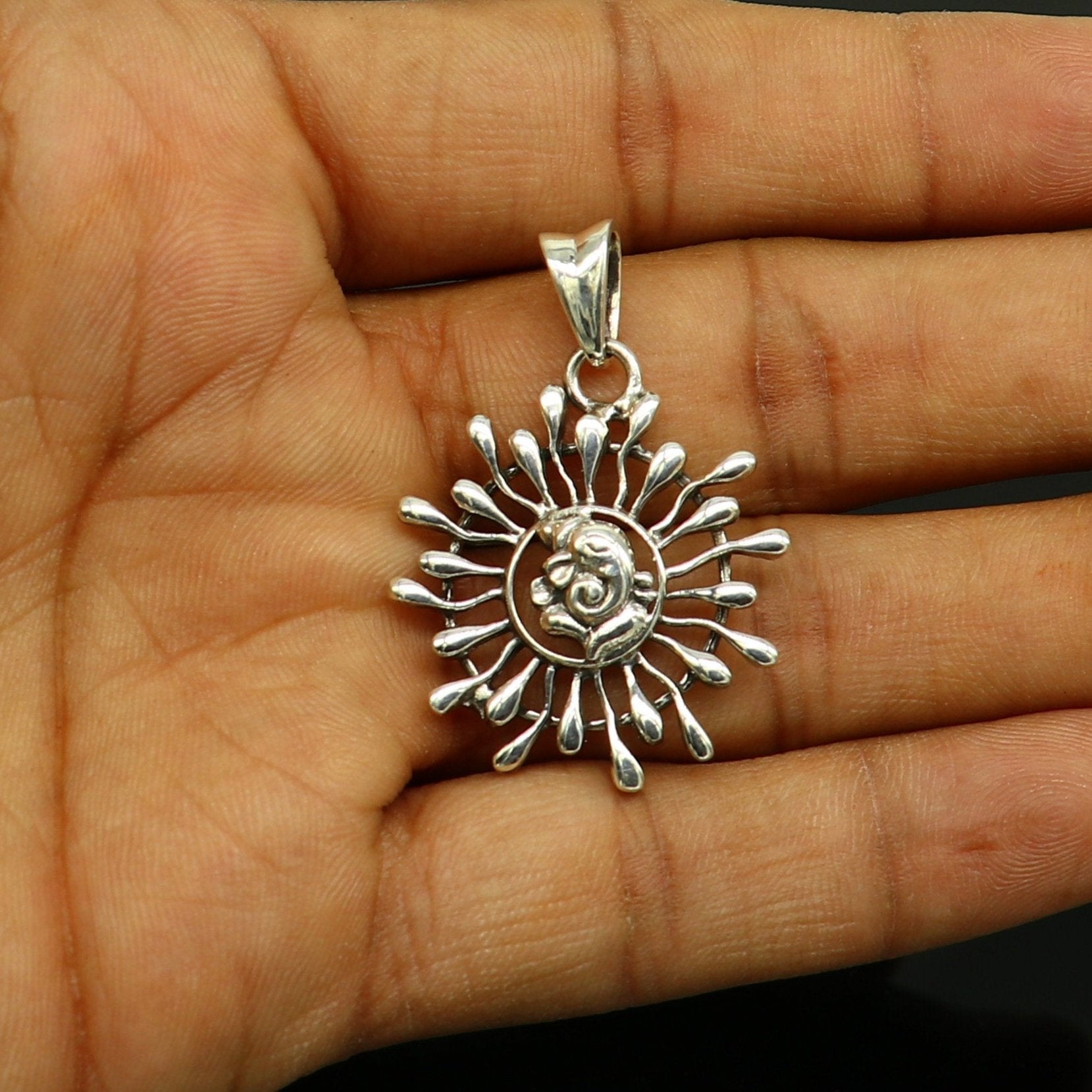 925 sterling silver handmade idol Ganesha floral pendant, amazing stylish unisex pendant locket personalized jewelry tribal jewelry ssp476 - TRIBAL ORNAMENTS