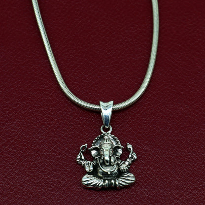 Unisex 925 sterling silver Ganesha pendant featuring intricate tribal design, handmade jewelry by TRIBAL ORNAMENTS.