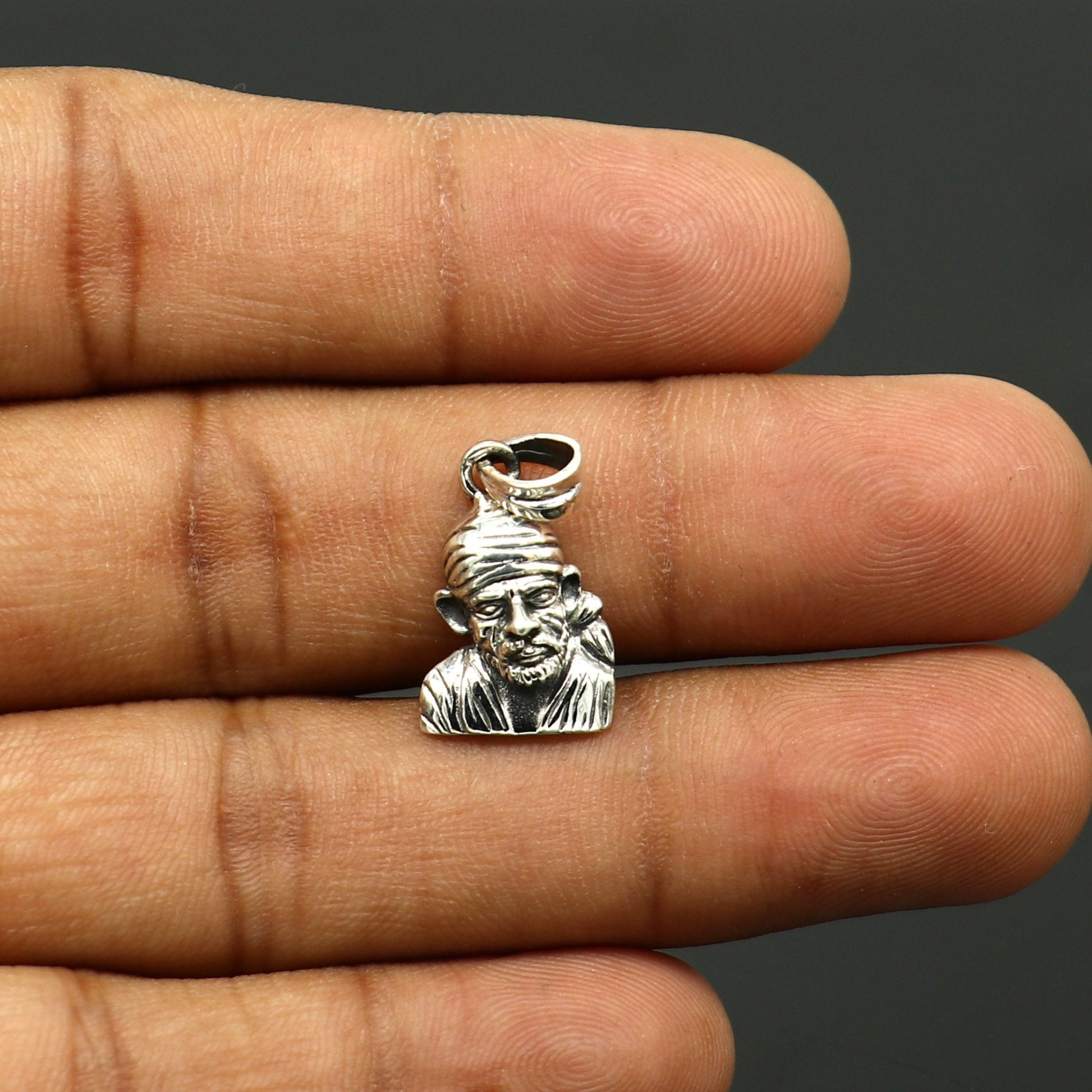 925 sterling silver handmade Indian idol Sai Baba pendant, amazing stylish unisex pendant locket personalized jewelry tribal jewelry ssp498 - TRIBAL ORNAMENTS
