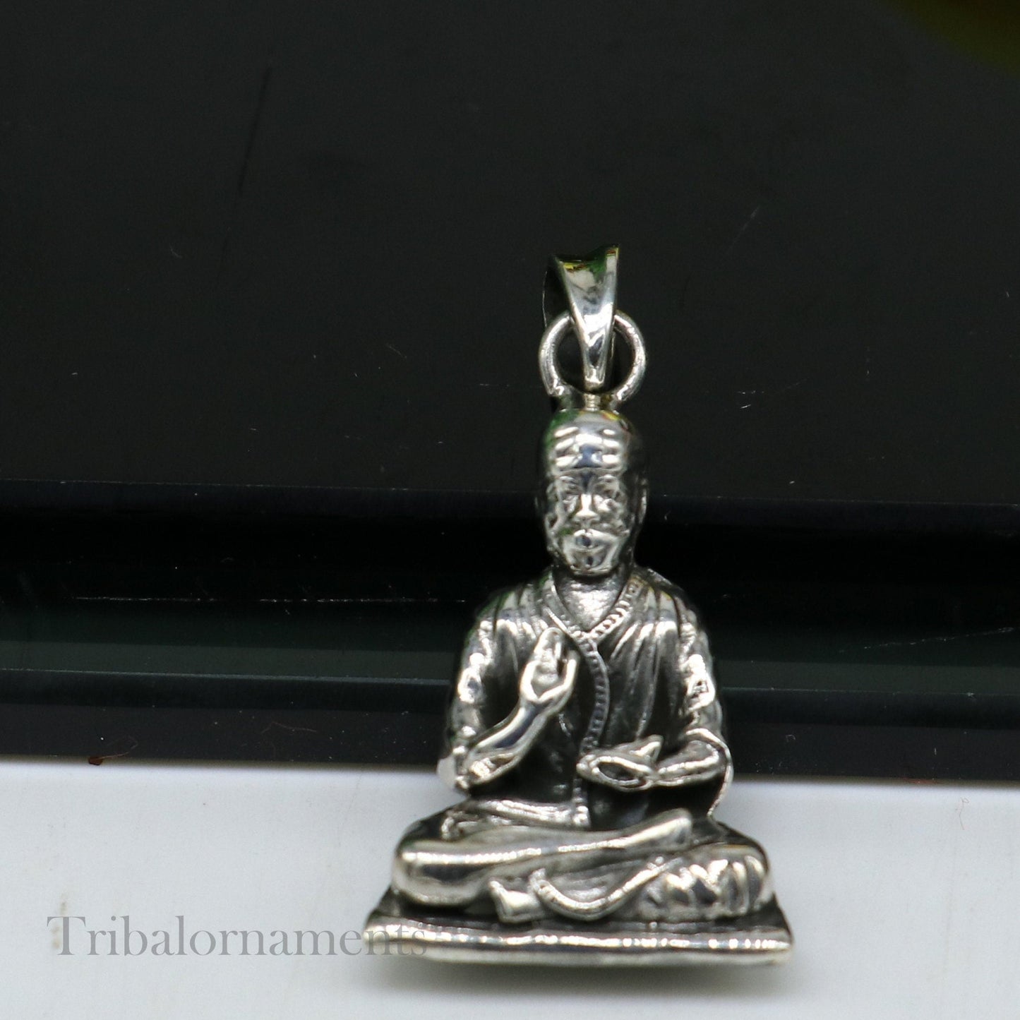 925 sterling silver handmade Indian idol Sai Baba pendant, amazing stylish unisex pendant locket personalized jewelry tribal jewelry ssp935 - TRIBAL ORNAMENTS