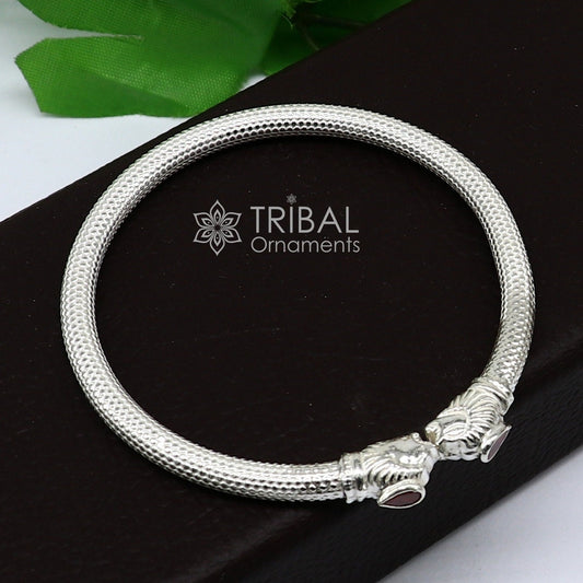 925 sterling silver handmade lion face kada bracelet by TRIBAL ORNAMENTS, lightweight cultural jewelry for men and girls.