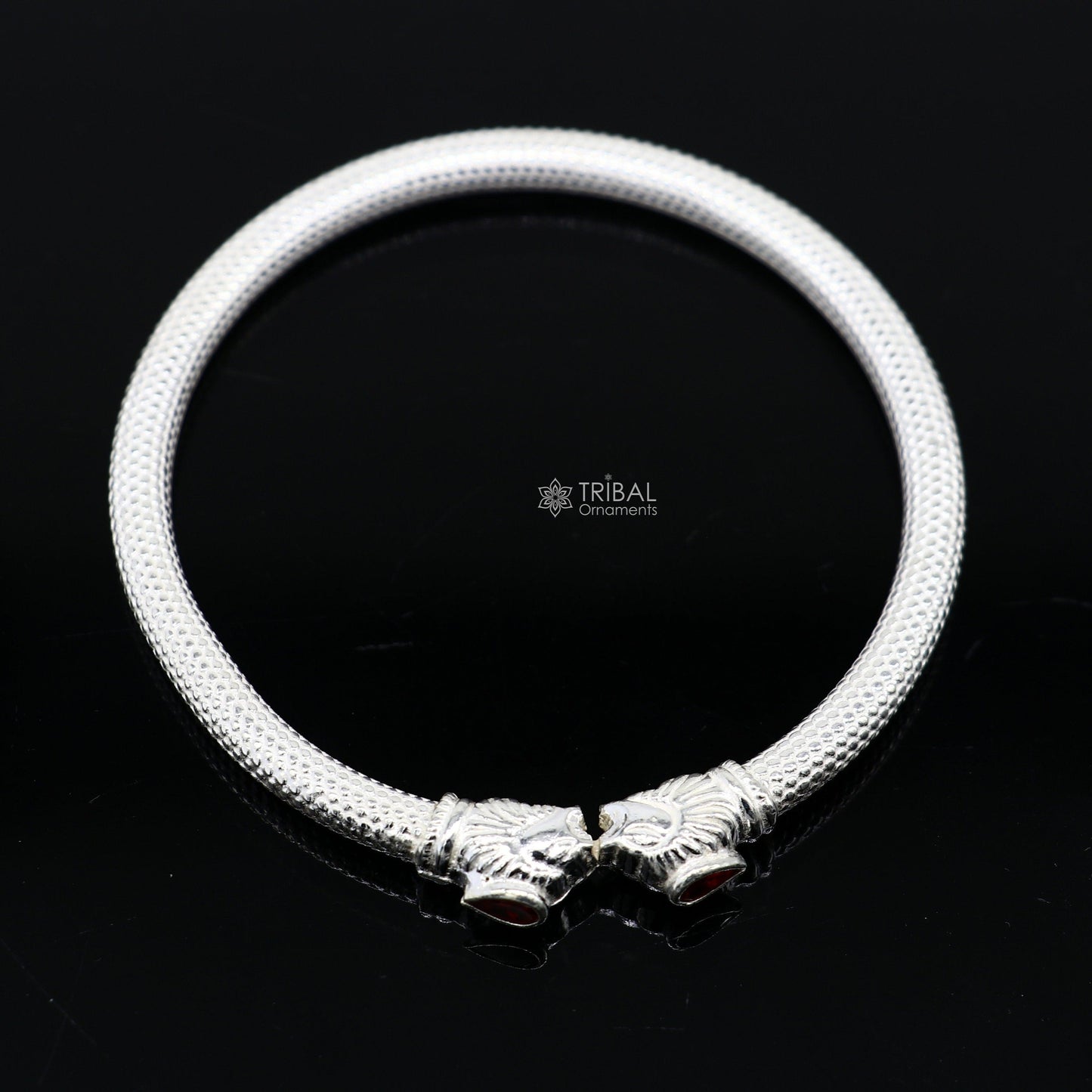 Sterling silver handmade lion face design kada bracelet by TRIBAL ORNAMENTS for men and girls, lightweight and trendy jewelry.