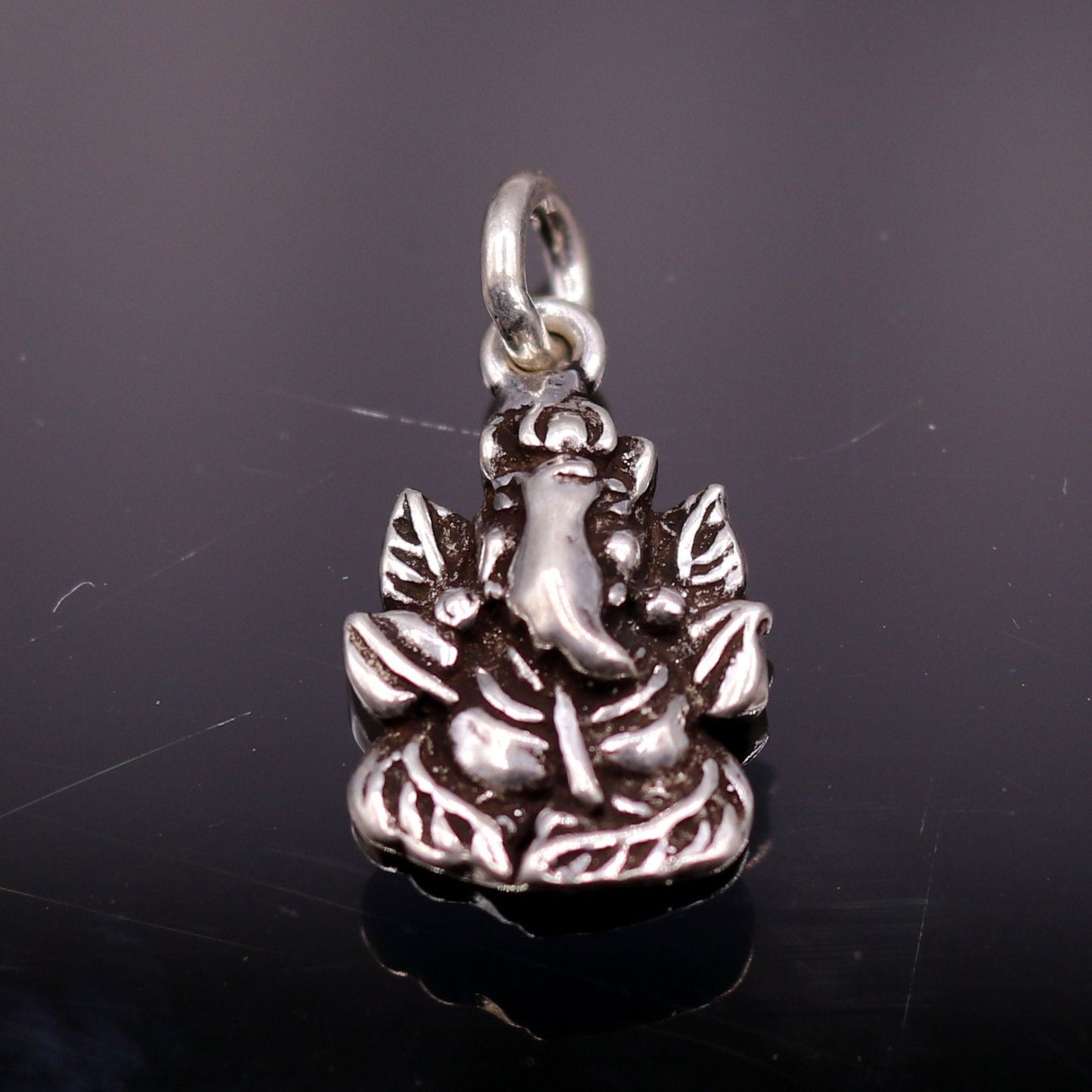 925 Sterling silver handmade Lord Ganesha tiny pendant fabulous locket pendant unisex small pendant jewelry nsp151 - TRIBAL ORNAMENTS