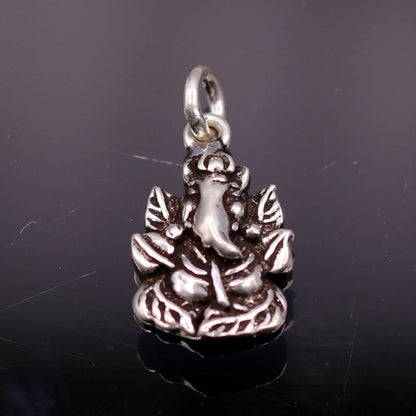 925 Sterling silver Lord Ganesha pendant, unisex handmade jewelry with intricate detailing, small tribal-inspired Locket pendant.