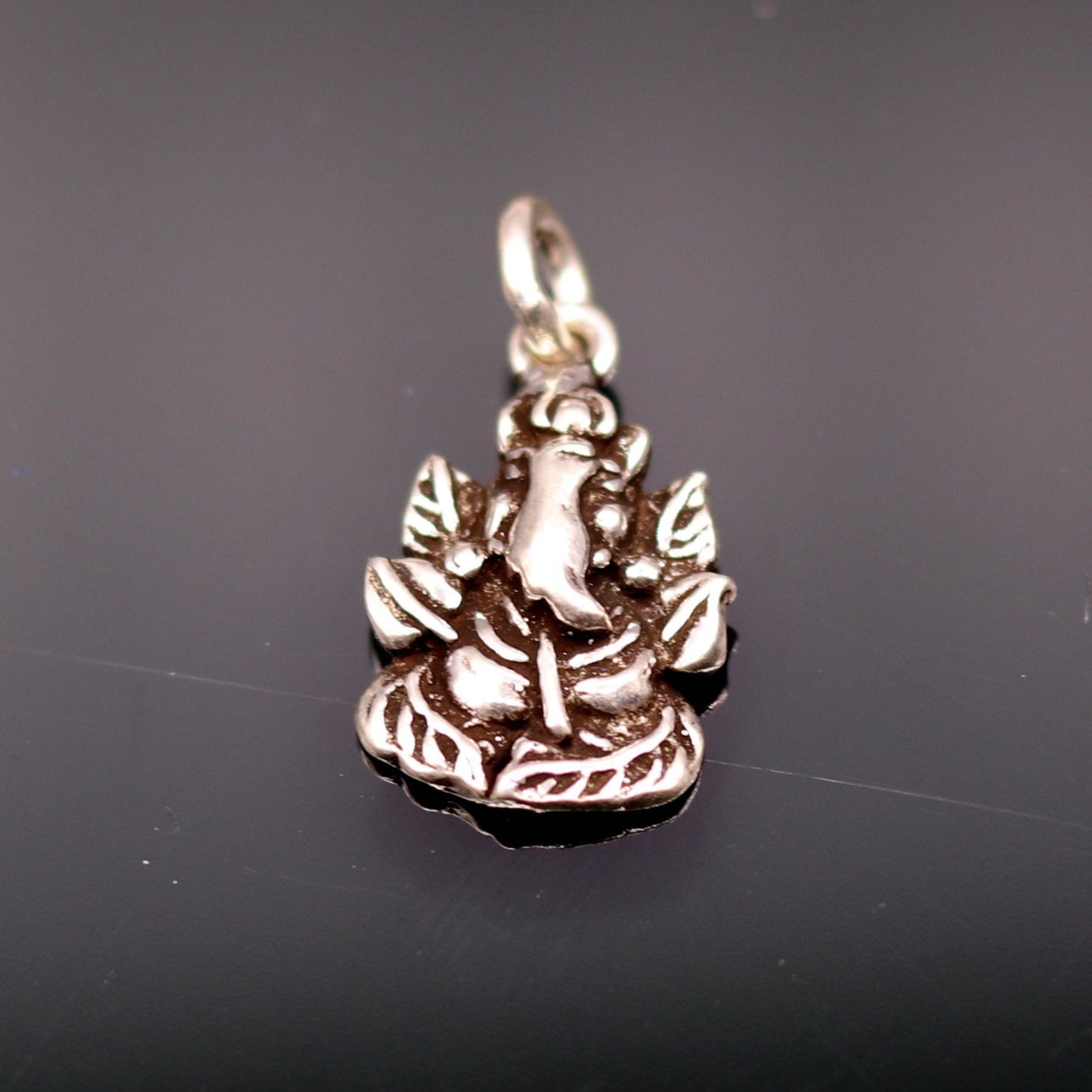 925 Sterling silver handmade Lord Ganesha tiny pendant fabulous locket pendant unisex small pendant jewelry nsp151 - TRIBAL ORNAMENTS
