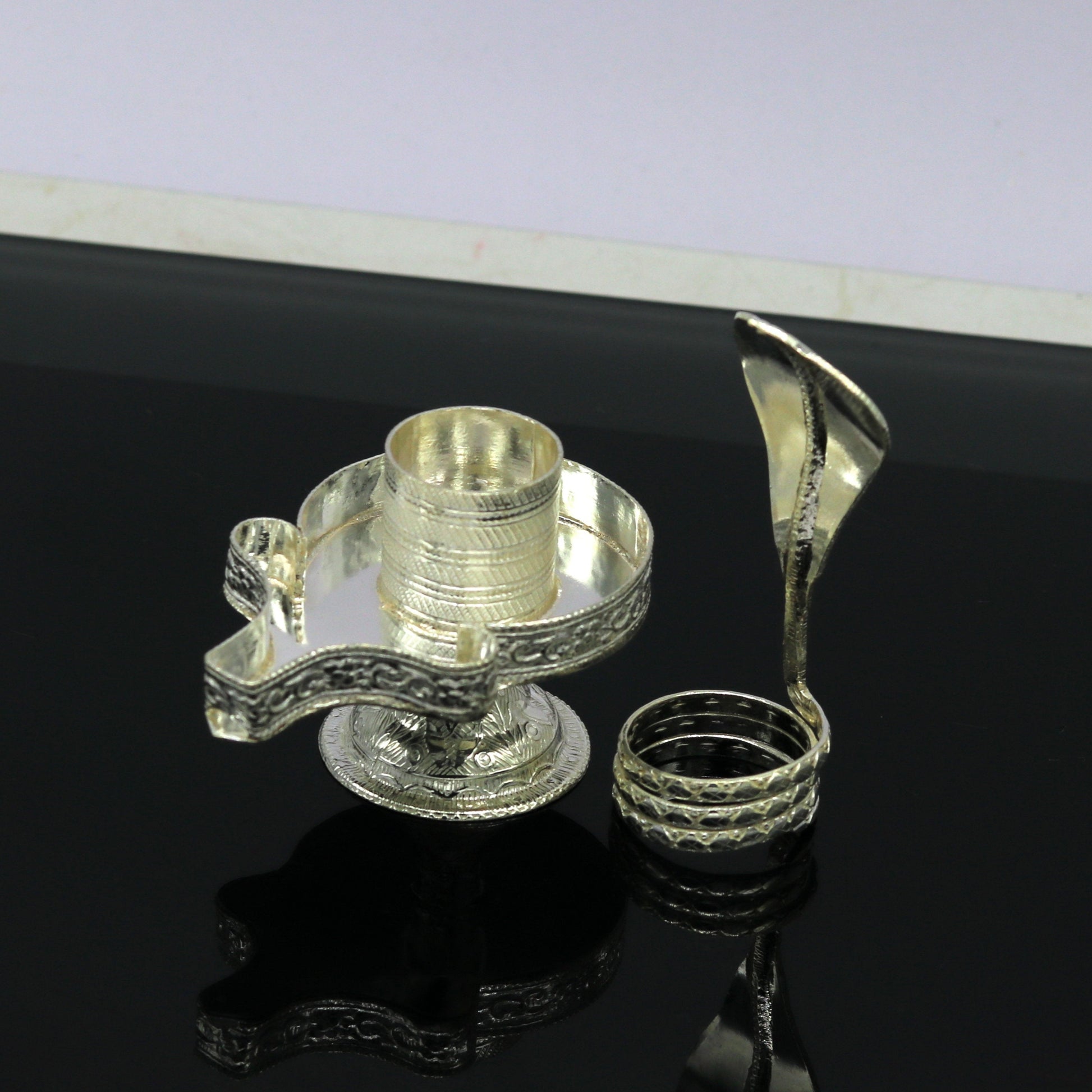 925 sterling silver handmade Lord shiva-Linga Stand, silver utensils, silver puja temple art, mini shiva lingam stand with serpent su10 - TRIBAL ORNAMENTS
