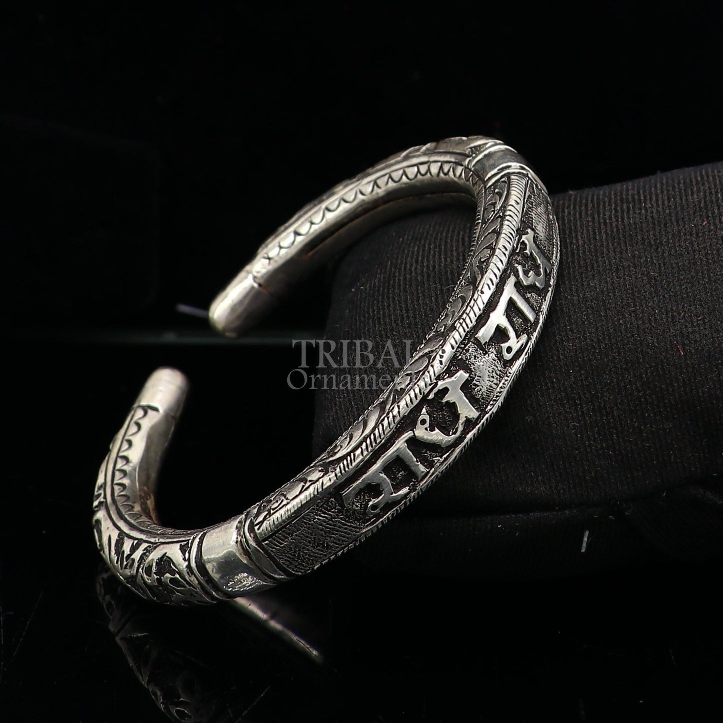 925 Sterling silver handmade Nakshi work design  "Radhe Radhe" Goddess Radha mantra bracelet kada divine unisex tribal ethnic jewelry nsk655 - TRIBAL ORNAMENTS