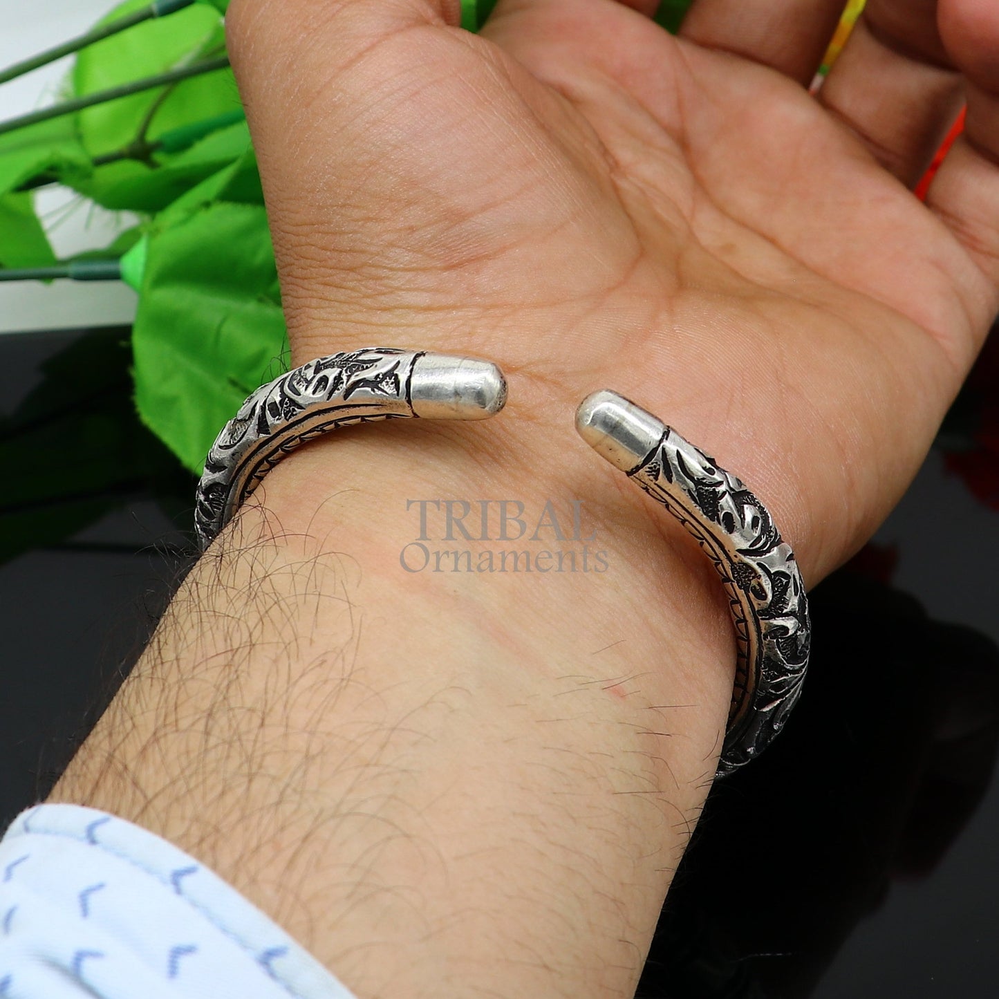 925 Sterling silver handmade Nakshi work design  "Radhe Radhe" Goddess Radha mantra bracelet kada divine unisex tribal ethnic jewelry nsk655 - TRIBAL ORNAMENTS