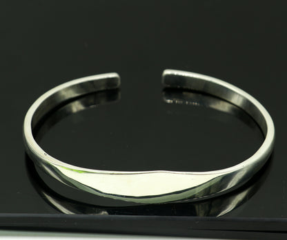 925 silver handmade adjustable bangle bracelet with plain shine design, tribal-style personalized kada from India by TRIBAL ORNAMENTS