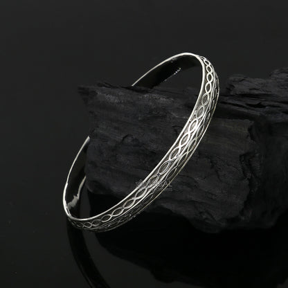 Sterling silver Punjabis shikha kada bracelet by TRIBAL ORNAMENTS, handmade designer men's and women's silver bracelet.