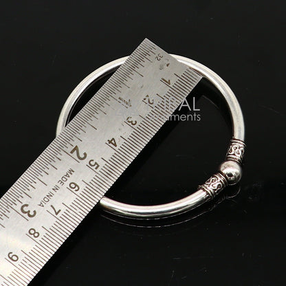 Sterling silver tribal design trendy kada bracelet for men and girls, lightweight cultural jewelry by TRIBAL ORNAMENTS.
