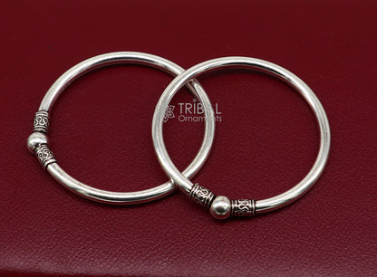 Sterling silver tribal-inspired kada bracelet by TRIBAL ORNAMENTS, lightweight handmade jewelry for men and girls with cultural design.