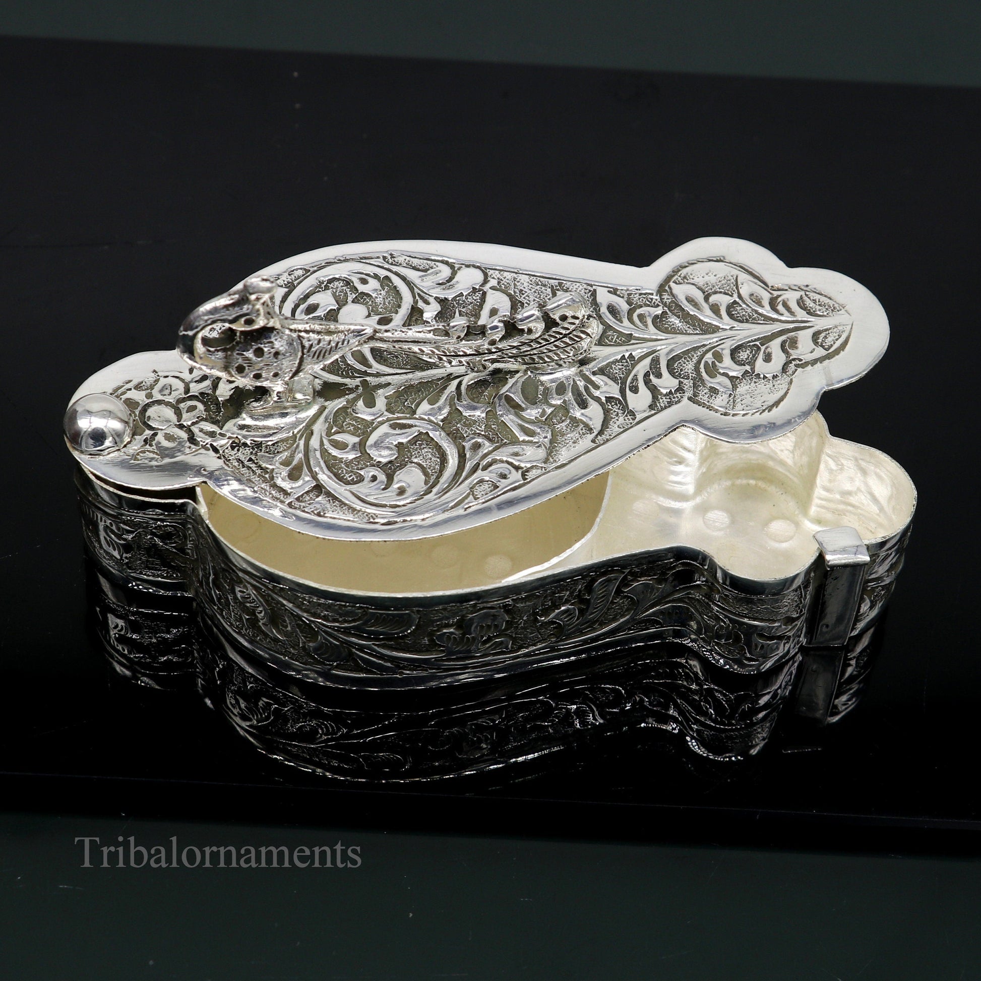 925 sterling silver handmade unique peacock design luxury trinket box, brides gift, casket box, silver article, silver utensils stb231 - TRIBAL ORNAMENTS