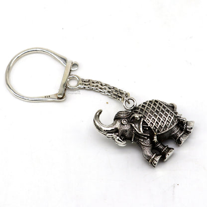 925 Sterling silver vintage elephant key chain by TRIBAL ORNAMENTS, featuring a detailed solid design, perfect for unisex gift accessories.